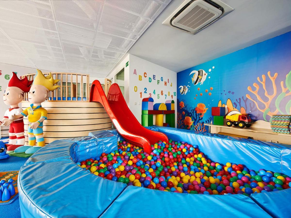 Vacationclub - Olympic Park Apartament B302 โควอบเซก ภายนอก รูปภาพ